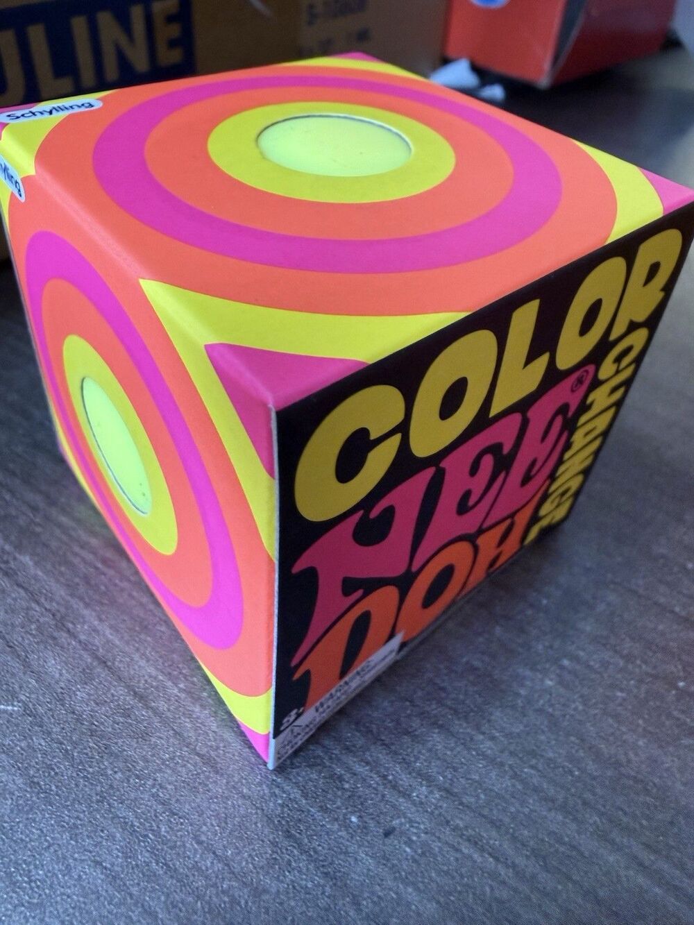 NEW Schylling Color Changing Nee Doh 20158F Needoh Yellow Change